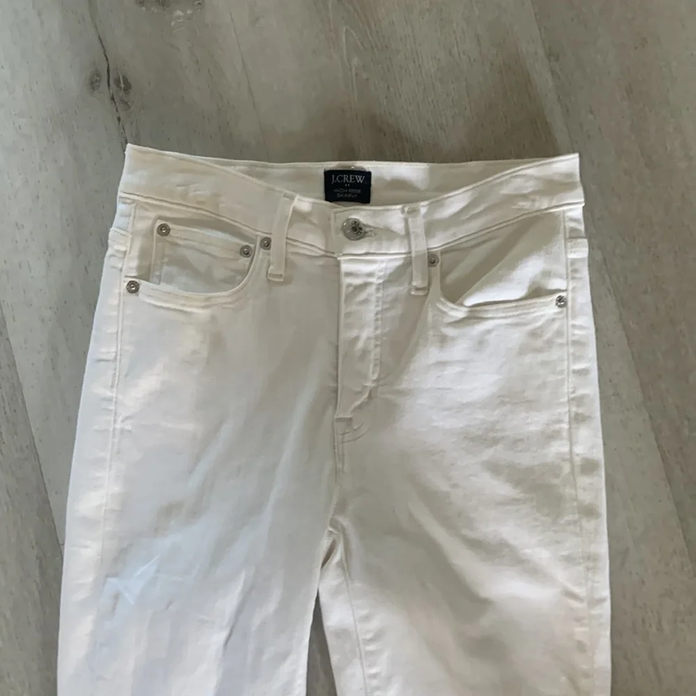 J. Crew Factory hi-rise white skinny jeans‎ Size 26